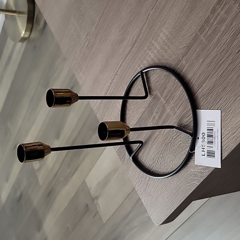3 candle holder